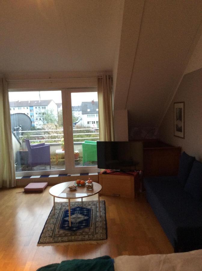 Dachstudio Mit Bad Und Terasse Cologne Luaran gambar